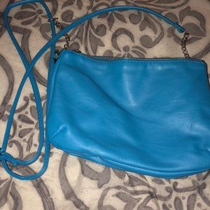 Simple Crossbody